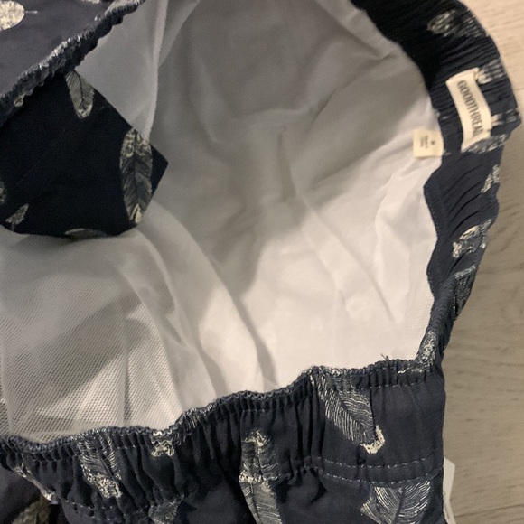 Goodthreads Navy Blue Feather print Men’s swim trunks‎ size M NWT - Picture 13 of 13